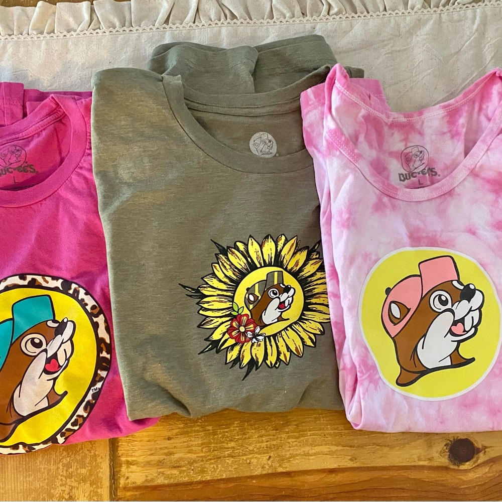 Dugges Women's Graphic Tees - Pink, Green, and Gray